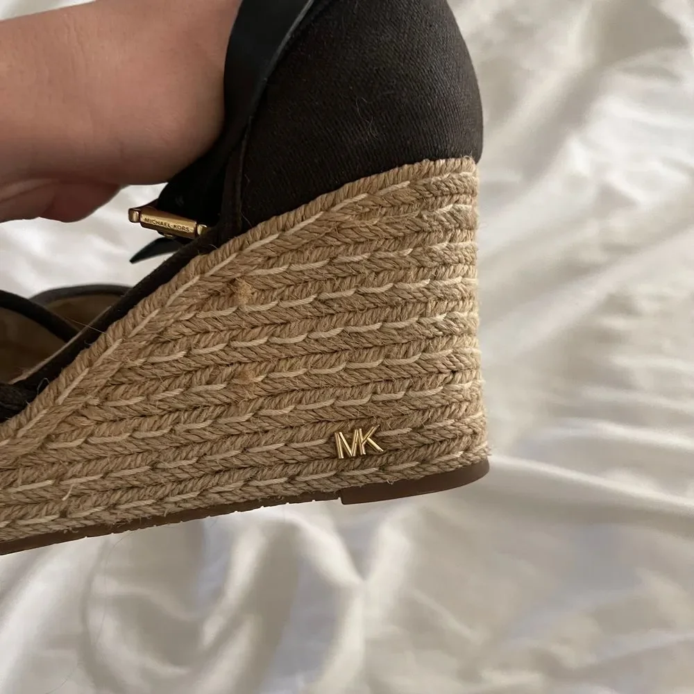 Michael Michael Kors Espadrilles Canvas and Leather Boho Wedges Size 6‎